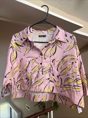 Nasty Gal Pink Cropped Button-Down Shirt with Yellow Banana Print